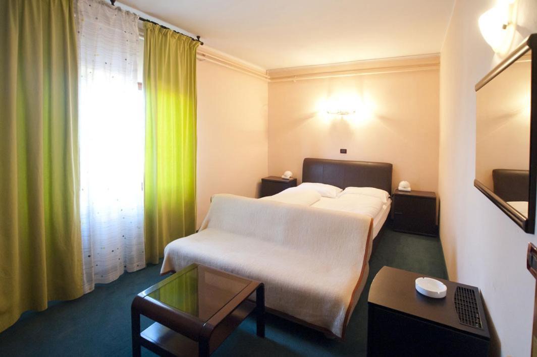 Hotel Zephyr - Plovanija Buje Room photo